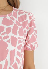 Born2be - Różowa Rozkloszowana Sukienka Maxi z Falbanką na Dole Zeanna. Kolor: różowy. Długość rękawa: krótki rękaw. Sezon: wiosna, lato. Styl: klasyczny. Długość: maxi #6