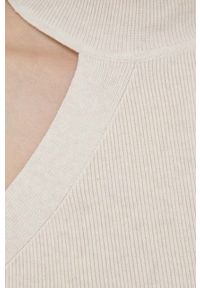 DKNY - Dkny top damski kolor beżowy z półgolfem. Typ kołnierza: dekolt halter. Kolor: beżowy. Materiał: dzianina #5