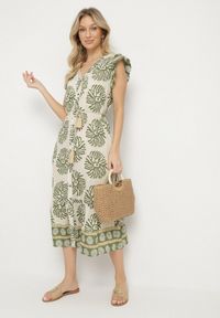 Born2be - Zielona Koszulowa Sukienka z Wiskozą i Geometrycznym Wzorem Siledia. Okazja: na co dzień. Typ kołnierza: kołnierz z falbankami. Kolor: zielony. Materiał: wiskoza. Wzór: geometria. Typ sukienki: koszulowe. Styl: casual, elegancki #4