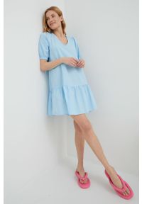 Vero Moda sukienka bawełniana mini rozkloszowana. Kolor: niebieski. Materiał: bawełna. Długość rękawa: krótki rękaw. Typ sukienki: rozkloszowane. Długość: mini #6