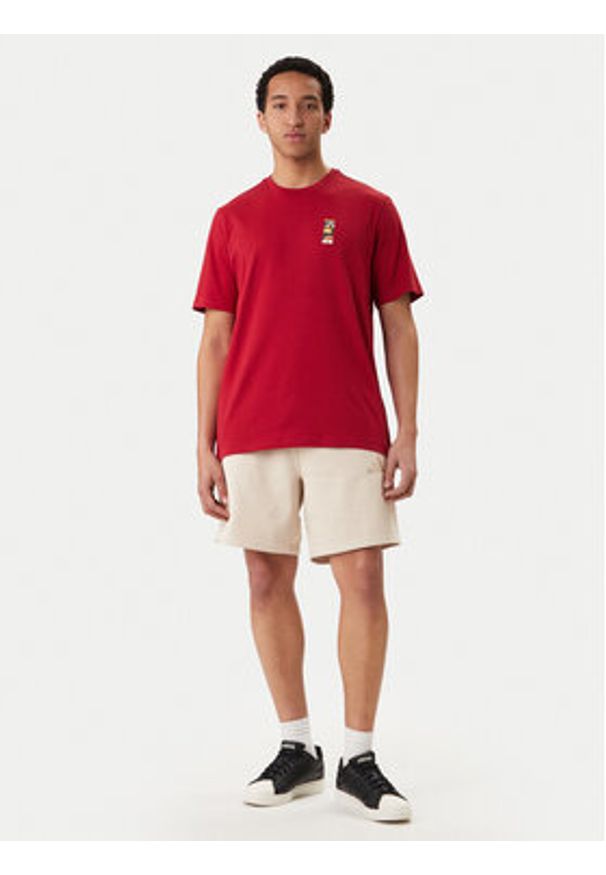 Adidas - adidas T-Shirt Memories Of Sport Poster Graphic KB2508 Czerwony Regular Fit. Kolor: czerwony. Materiał: bawełna. Styl: sportowy