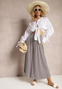 Renee - Czarno-Beżowe Spodnie High Waist z Bawełny z Rozszerzanymi Nogawkami i Gumką Nereialla. Stan: podwyższony. Kolor: czarny. Materiał: bawełna. Wzór: aplikacja #3