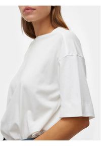 Vero Moda T-Shirt Didde 10301183 Biały Loose Fit. Kolor: biały. Materiał: bawełna #5