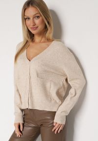 Born2be - Beżowy Rozpinany Kardigan z Dodatkiem Kaszmiru Vetirira. Okazja: na co dzień. Kolor: beżowy. Materiał: kaszmir. Styl: klasyczny, casual #4