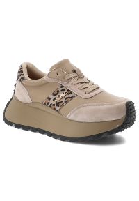 Sneakersy damskie Filippo, cholewka skóra naturalna licowa zamszowe panele sznurowanie kontrastowe wstawki z motywem zwierzęcym masywna podeszwa, beż. Okazja: na co dzień. Zapięcie: sznurówki. Kolor: beżowy. Materiał: zamsz, skóra. Szerokość cholewki: normalna. Wzór: motyw zwierzęcy #1