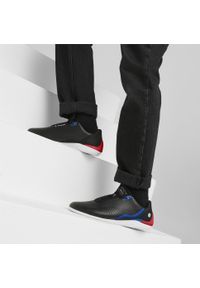 Buty Sportowe Męskie Puma Bmw Mms Drift Cat Decima. Zapięcie: sznurówki. Kolor: biały, czarny, czerwony, wielokolorowy. Materiał: materiał. Szerokość cholewki: normalna. Sport: turystyka piesza