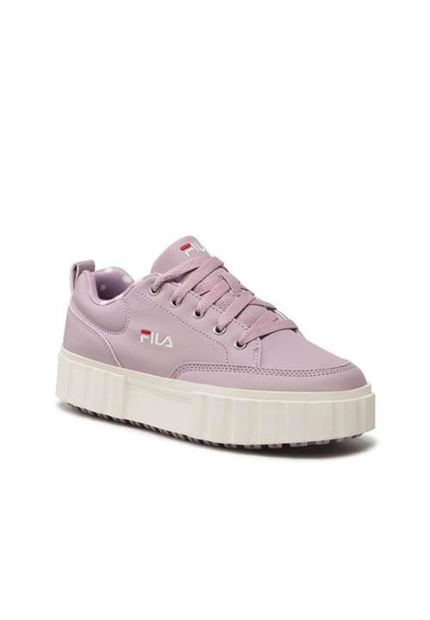 Buty do chodzenia dla dzieci Fila Sandblast. Zapięcie: sznurówki. Kolor: fioletowy. Materiał: skóra, tkanina, guma. Szerokość cholewki: normalna. Sport: turystyka piesza