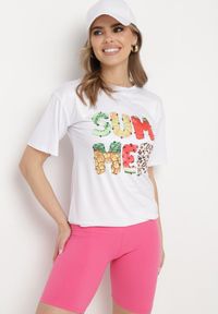 Born2be - Różowo-Biały Komplet z T-shirtem i Szortami Typu Kolarki Tiimavee. Kolor: różowy. Materiał: dzianina #6