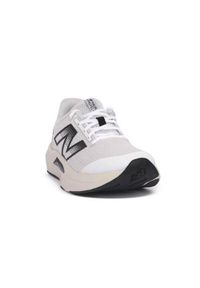 Buty do biegania damskie New Balance C5 White. Kolor: biały. Materiał: syntetyk, materiał. Szerokość cholewki: normalna