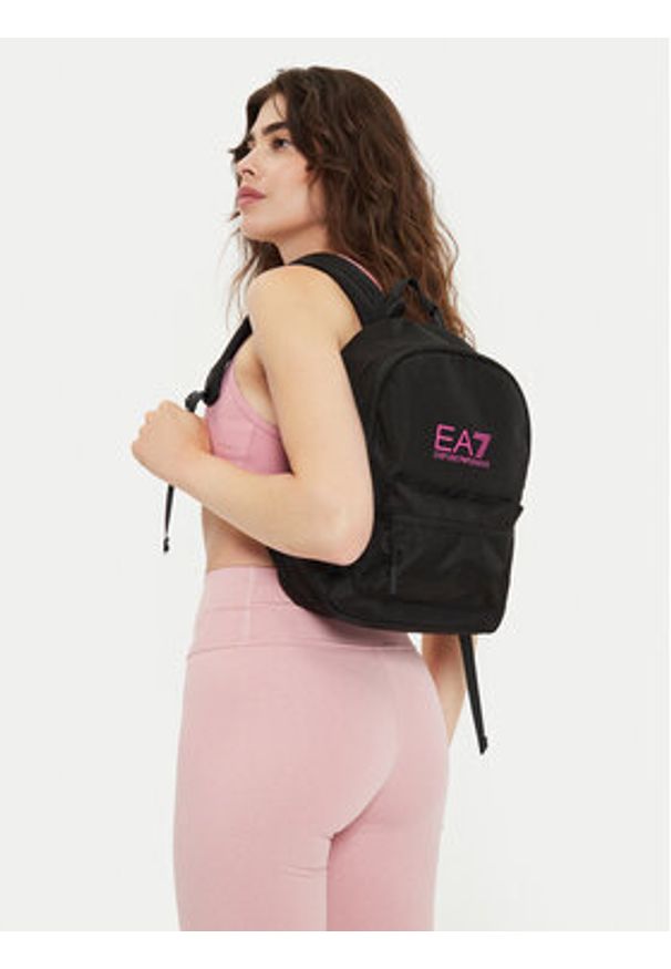 EA7 Emporio Armani Plecak 245043 2R917 32821 Czarny. Kolor: czarny. Materiał: materiał