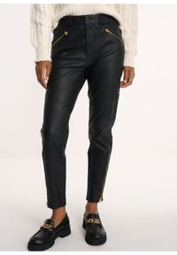 Ochnik - Czarne spodnie skórzane damskie. Okazja: na co dzień. Kolor: czarny. Materiał: skóra. Styl: casual #1