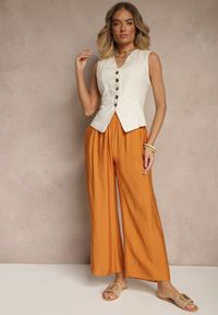 Renee - Pomarańczowe Spodnie z Wiskozy High Waist o Szerokim Kroju Divlise. Okazja: na co dzień. Stan: podwyższony. Kolor: pomarańczowy. Materiał: wiskoza. Styl: elegancki, casual