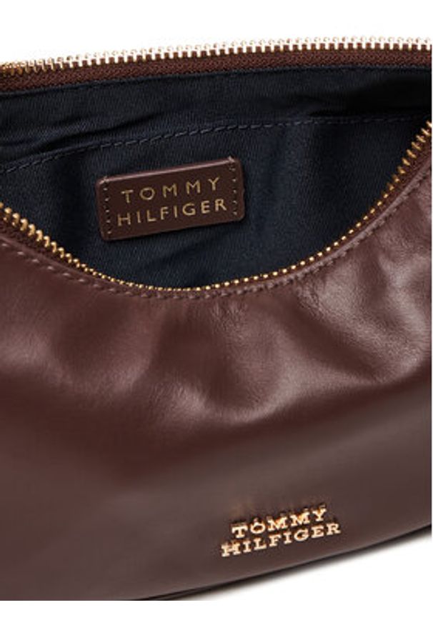 TOMMY HILFIGER - Tommy Hilfiger Torebka Moon Leather Mini Crossover AW0AW17466 Brązowy. Kolor: brązowy. Materiał: skórzane