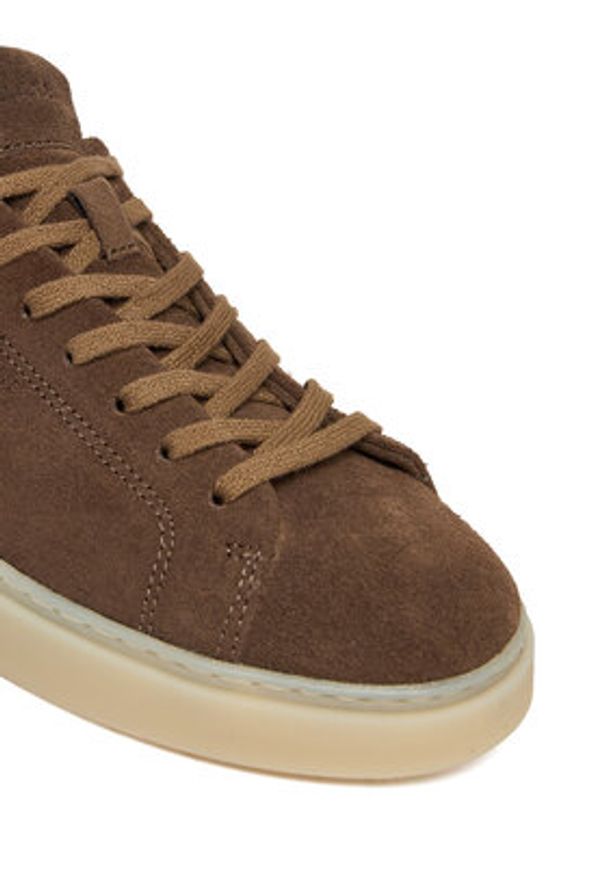 D.A.T.E. Sneakersy Levante Suede M431-LV-SD Brązowy. Kolor: brązowy. Materiał: skóra
