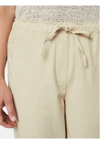Marc O'Polo Spodnie materiałowe M03 1340 10317 Beżowy Slim Fit. Kolor: beżowy. Materiał: bawełna
