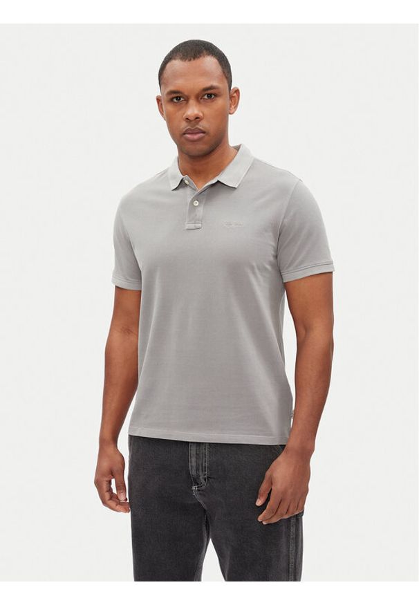 Pepe Jeans Polo New Oliver PM542099 Szary Regular Fit. Typ kołnierza: polo. Kolor: szary. Materiał: bawełna