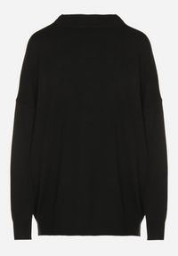 Born2be - Czarny Gładki Sweter z Rękawami Typu Nietoperz Ralanevia. Okazja: do pracy, na co dzień. Kolor: czarny. Wzór: gładki. Styl: casual #2