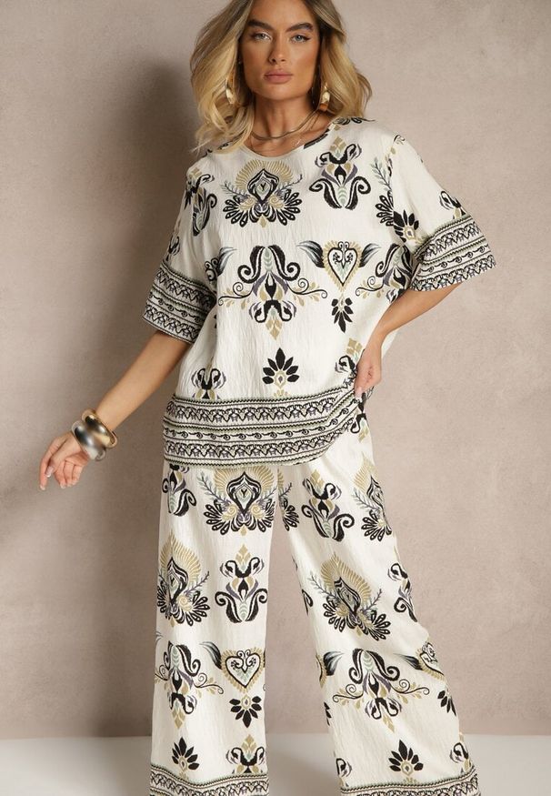 Renee - Czarno-Beżowy Wiskozowy Komplet w Orientalny Print Szerokie Spodnie i T-shirt Pollialia. Kolor: czarny. Materiał: wiskoza. Wzór: nadruk