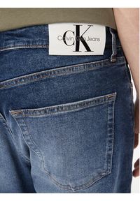 Calvin Klein Jeans Jeansy Dad Jean J30J324187 Granatowy Slim Fit. Kolor: niebieski