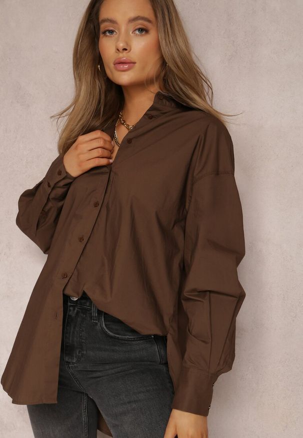 Renee - Ciemnobrązowa Koszula Bawełniana Aquida. Kolor: brązowy. Materiał: bawełna. Długość rękawa: długi rękaw. Długość: długie