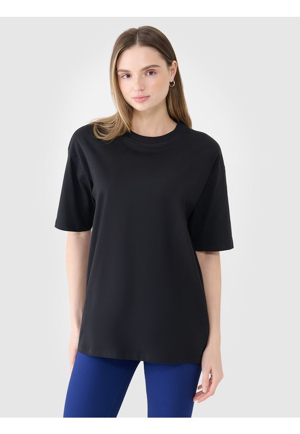 4f - 4F T-shirt oversize gładki damski - czarny S. Okazja: na co dzień. Kolor: czarny. Materiał: jersey, bawełna, dzianina. Długość rękawa: krótki rękaw. Długość: krótkie. Wzór: gładki. Styl: sportowy, klasyczny, casual