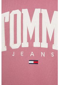 Tommy Jeans Bluza DM0DM12543.PPYY męska kolor różowy z kapturem z aplikacją. Typ kołnierza: kaptur. Kolor: różowy. Materiał: bawełna, dzianina. Wzór: aplikacja #2