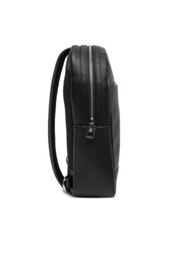 TOMMY HILFIGER - Tommy Hilfiger Plecak Th Central Sling Bag AM0AM13575 Czarny. Kolor: czarny. Materiał: skóra