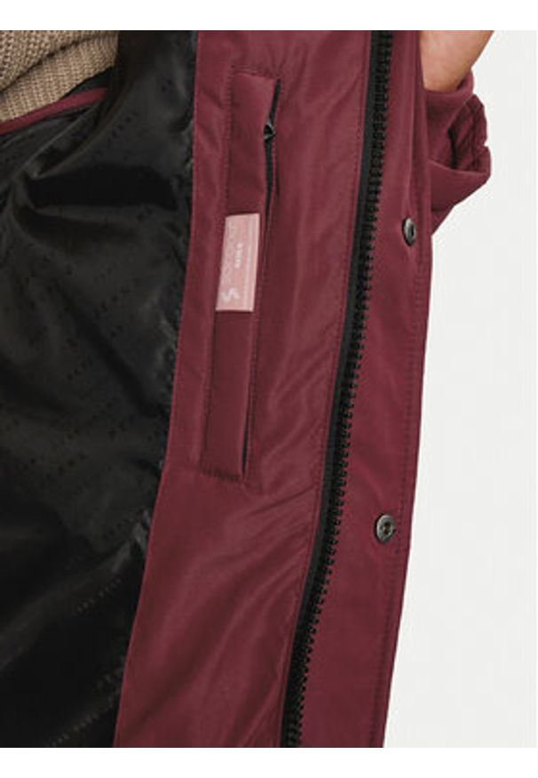 Pepe Jeans Kurtka zimowa Tobias PM403031 Czerwony Regular Fit. Kolor: czerwony. Materiał: syntetyk. Sezon: zima