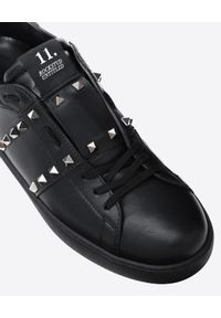 VALENTINO - Sneakersy Rockstud Untitled. Kolor: czarny. Materiał: guma. Wzór: haft, aplikacja #7