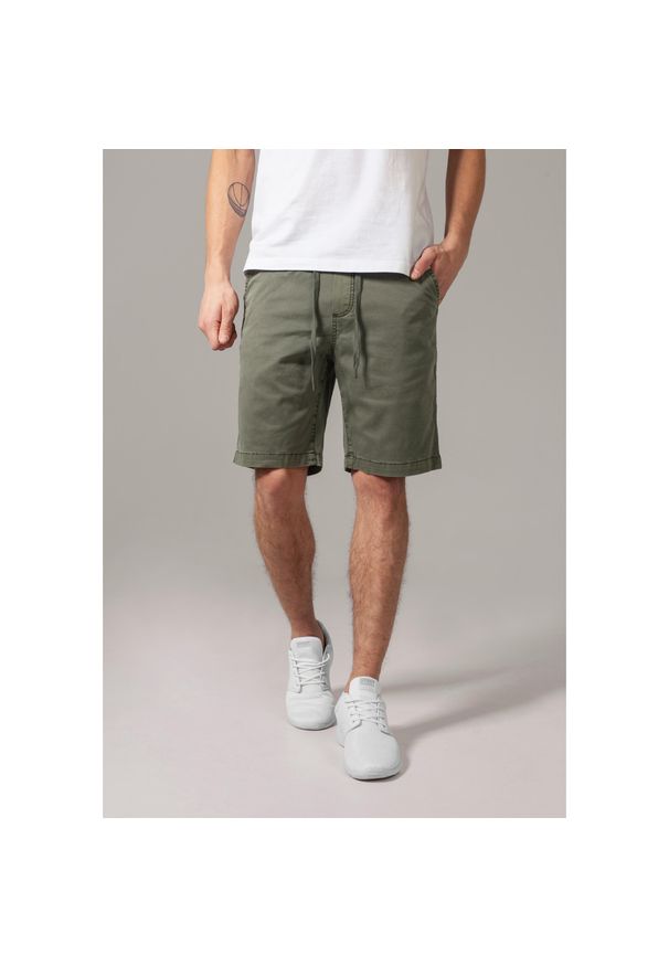 Urban Classics - Szorty Urban Classic stretch twill jogg. Kolor: zielony. Długość: krótkie. Sezon: lato