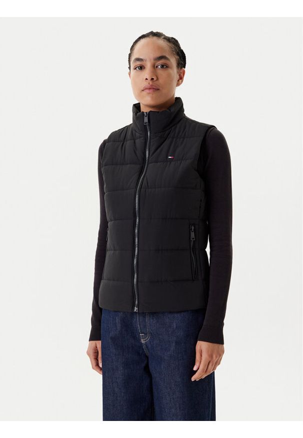 Tommy Jeans Bezrękawnik DW0DW21409 Czarny Regular Fit. Kolor: czarny. Materiał: syntetyk. Długość rękawa: bez rękawów