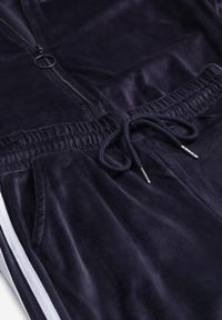 Renee - Granatowy 2-Częściowy Komplet Dresowy z Weluru z Ozdobnymi Lampasami Bluza i Spodnie Anelpe. Kolor: niebieski. Materiał: welur, dresówka #2