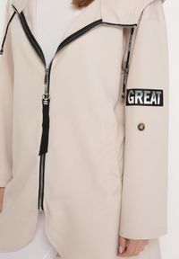 Born2be - Jasnobeżowa Kurtka Oversize Wiatrówka z Kapturem Lafise. Typ kołnierza: kaptur. Kolor: beżowy. Długość rękawa: długi rękaw. Długość: długie #6