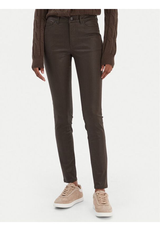 Vero Moda Spodnie z imitacji skóry Flash 10314591 Brązowy Skinny Fit. Kolor: brązowy. Materiał: skóra
