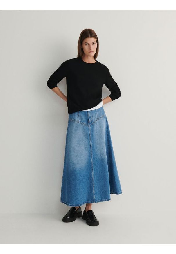 Reserved - Jeansowa spódnica maxi - niebieski. Kolor: niebieski. Materiał: jeans. Wzór: gładki