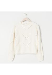Sinsay - Sweter z ozdobnym splotem - Kremowy. Kolor: kremowy. Wzór: ze splotem #1