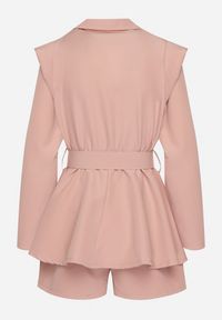 Born2be - Ciemnoróżowy Kombinezon w Stylu Garniturowym z Paskiem i Ozdobnym Guzikiem Arazia. Kolor: różowy. Styl: elegancki #7