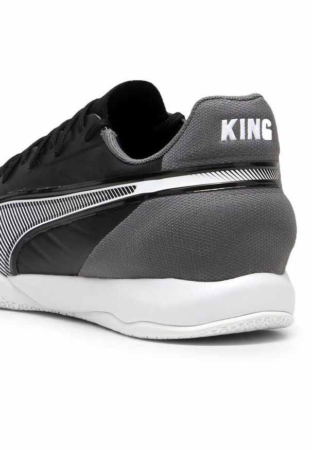 Puma - Buty piłkarskie KING MATCH IT PUMA Black White Cool Dark Gray. Kolor: biały, czarny, szary, wielokolorowy. Sport: piłka nożna