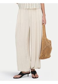 only - ONLY Spodnie materiałowe Siesta 15373197 Kremowy Regular Fit. Kolor: kremowy. Materiał: wiskoza #1
