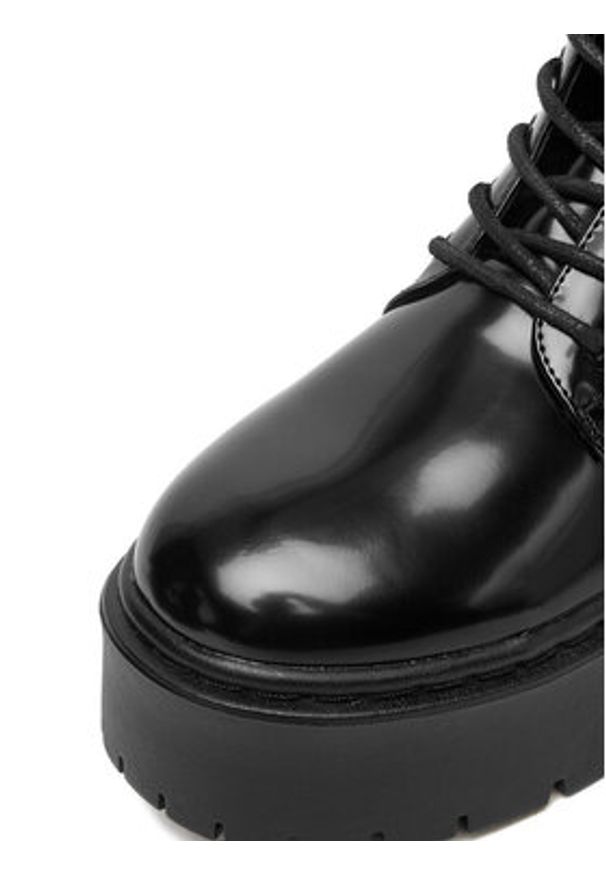 DeeZee Trzewiki 5026-1 Czarny. Kolor: czarny. Materiał: syntetyk, materiał