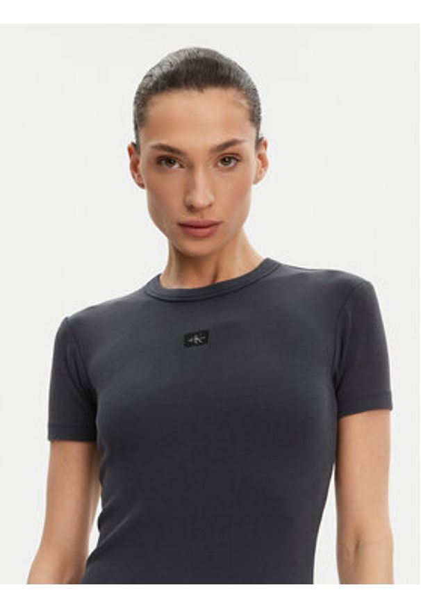 Calvin Klein Jeans Sukienka codzienna J20J225265 Szary Slim Fit. Okazja: na co dzień. Kolor: szary. Materiał: bawełna. Typ sukienki: proste. Styl: casual