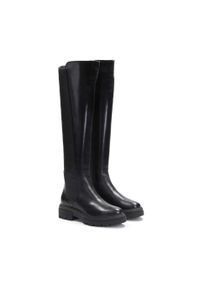 Kazar - Czarne muszkieterki damskie. Okazja: na co dzień. Wysokość cholewki: przed kolano. Kolor: czarny. Materiał: tkanina, skóra. Szerokość cholewki: normalna. Styl: elegancki, casual #2