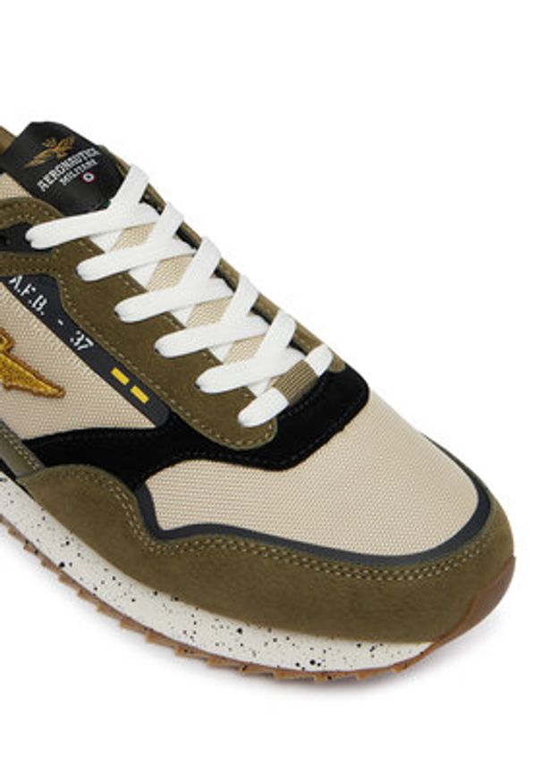 Aeronautica Militare Sneakersy 261SC0288UCT03545 Zielony. Kolor: zielony. Materiał: materiał