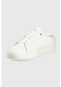 Calvin Klein Jeans sneakersy kolor biały. Nosek buta: okrągły. Zapięcie: sznurówki. Kolor: biały. Materiał: materiał, guma #2