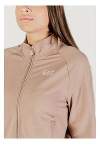 EA7 Emporio Armani Dres TRACKSUIT Brązowy Casual Fit. Okazja: na co dzień. Kolor: brązowy. Materiał: syntetyk. Styl: casual #4