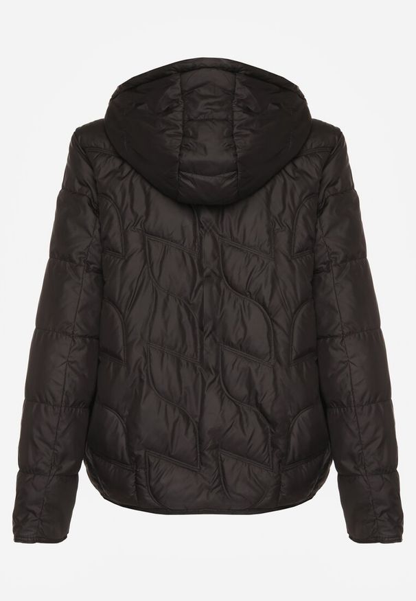 Renee - Czarna Kurtka Przejściowa z Kapturem w Oryginalne Pikowane Przeszycia Arivitta. Okazja: na spacer. Typ kołnierza: kaptur. Kolor: czarny. Materiał: jeans, poliester