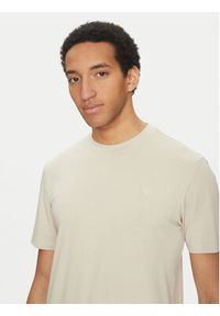 Guess T-Shirt Z2YI12 JR06K Beżowy Regular Fit. Kolor: beżowy. Materiał: bawełna #5