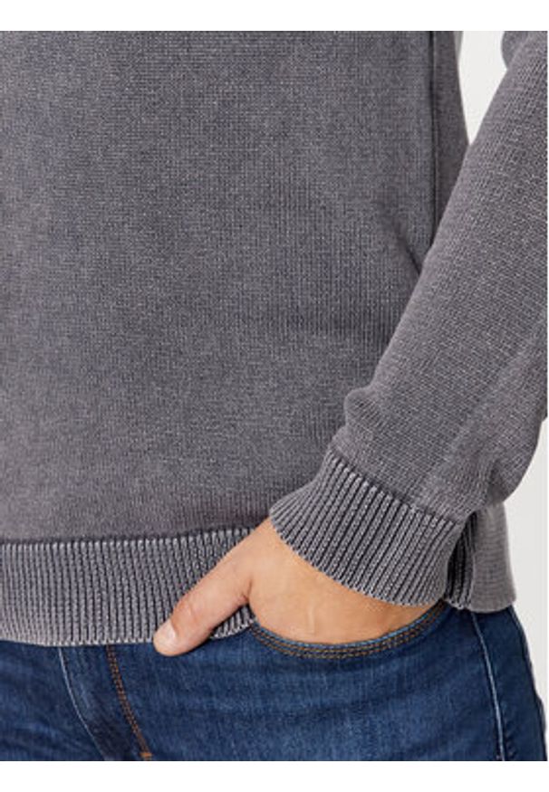 Jack & Jones - Jack&Jones Sweter 12236265 Szary Regular Fit. Kolor: szary. Materiał: bawełna