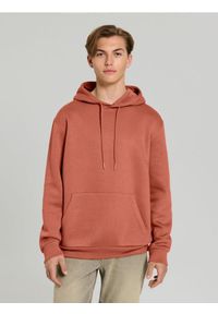 Sinsay - Bluza hoodie basic - pomarańczowy. Kolor: pomarańczowy