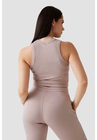Guess - GUESS Różowy damski tank top prążkowany Edie, Rozmiar L. Okazja: na co dzień. Kolor: różowy. Materiał: prążkowany. Styl: casual #4